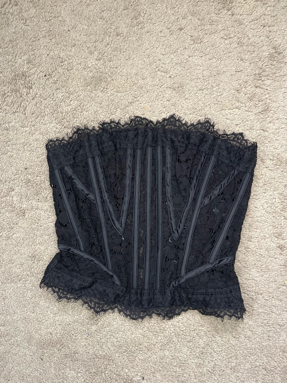Fashion Nova Black Lace Strapless Bustier Top